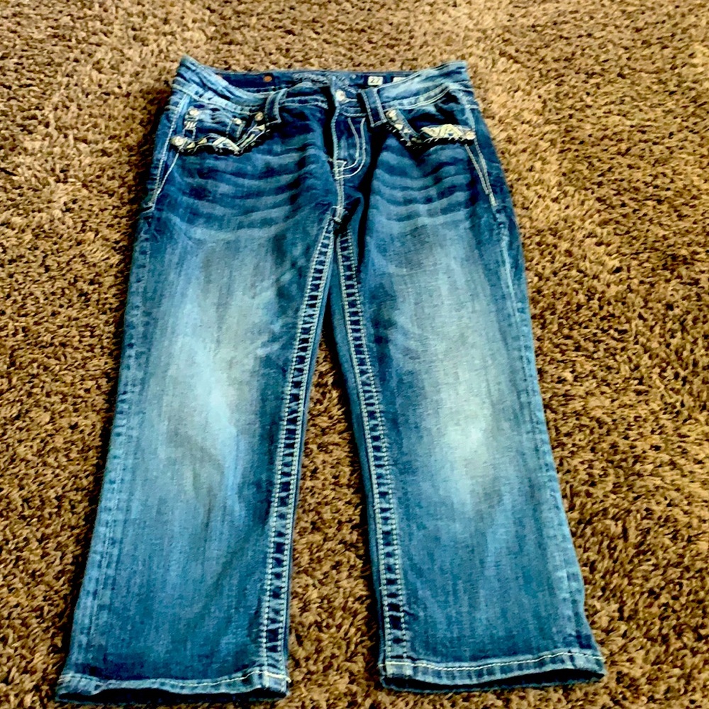 Miss Me Capri Jeans.  Size 27